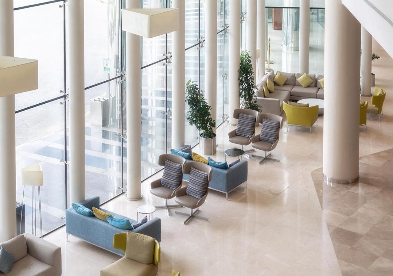 Holiday Suites Al Azizia Mecca ภายนอก รูปภาพ The hotel lobby